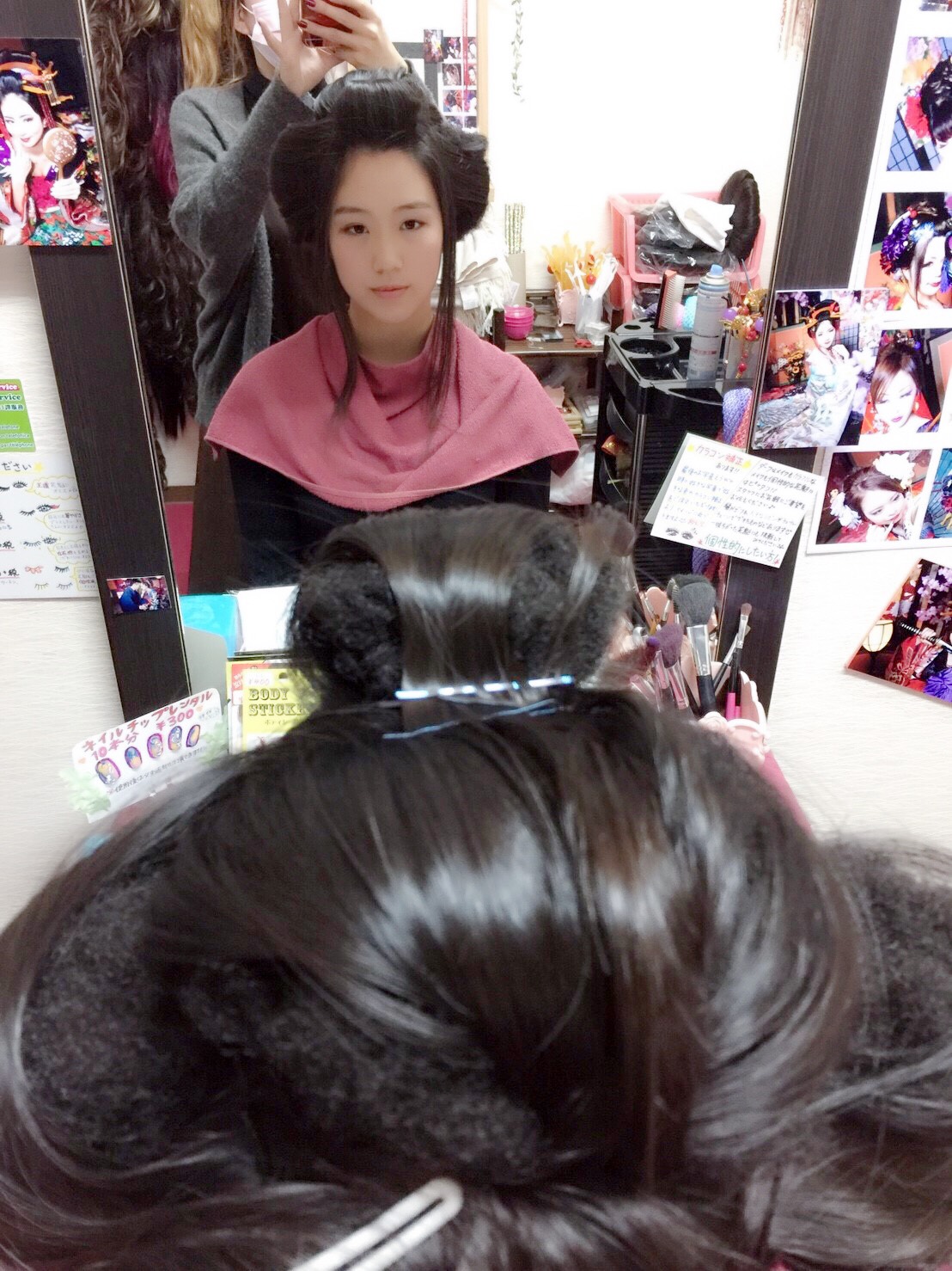 現代風日本髪を結う奈良コレクションモデル