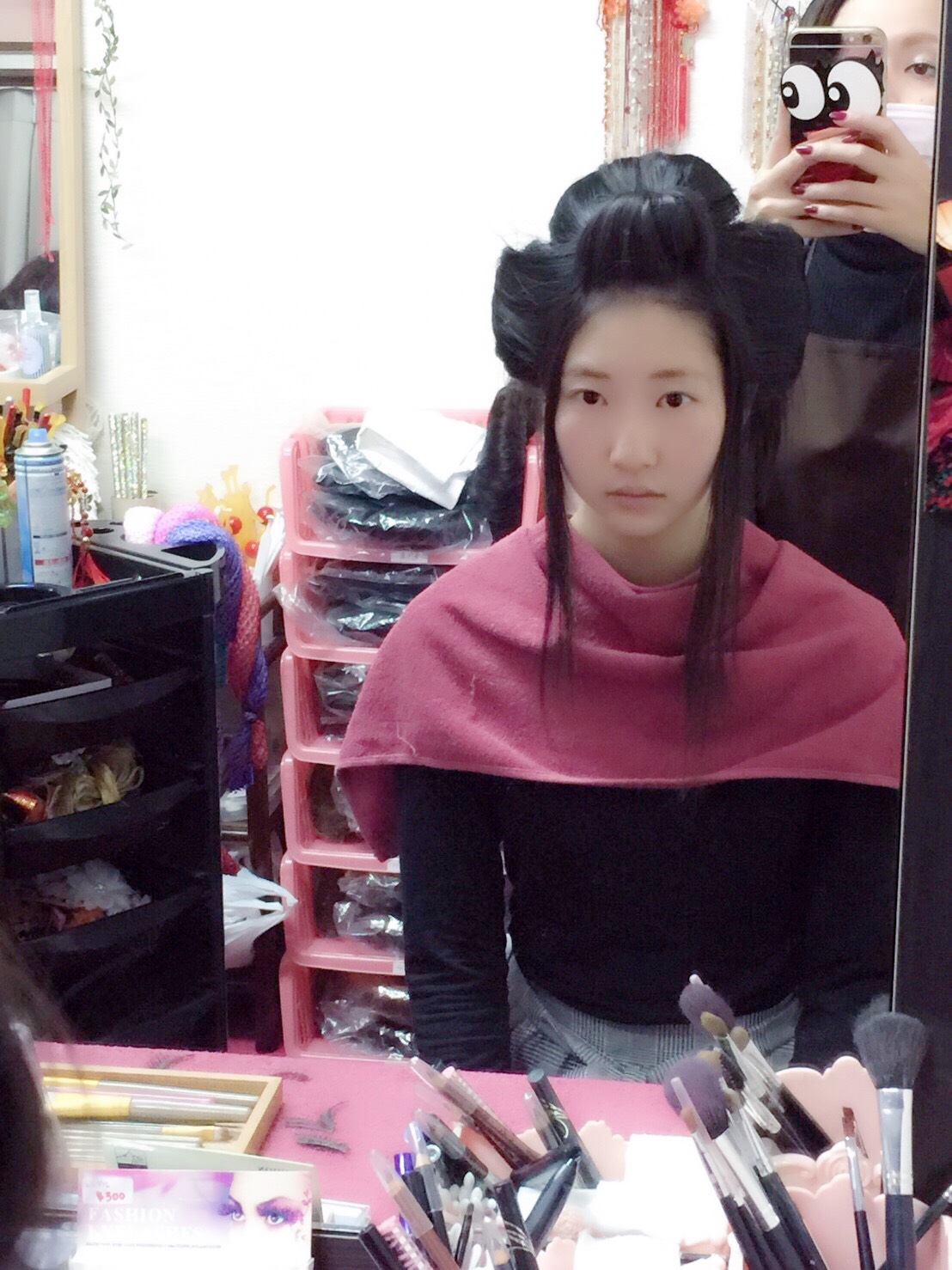 現代風日本髪を結う奈良コレクションモデル冬